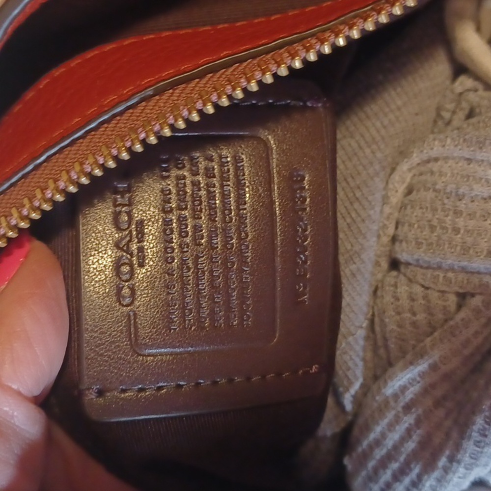 Coach Remi Rose Leather Women's Bag - Picture 9 of 9